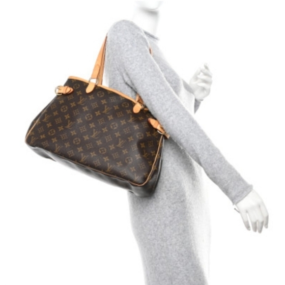 Authentic LOUIS VUITTON Monogram Batignolles Horizontal - Picture 11 of 12